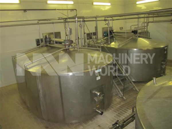 Damrow Enclosed Double 'O' Cheese Vat - 17,000 Litres