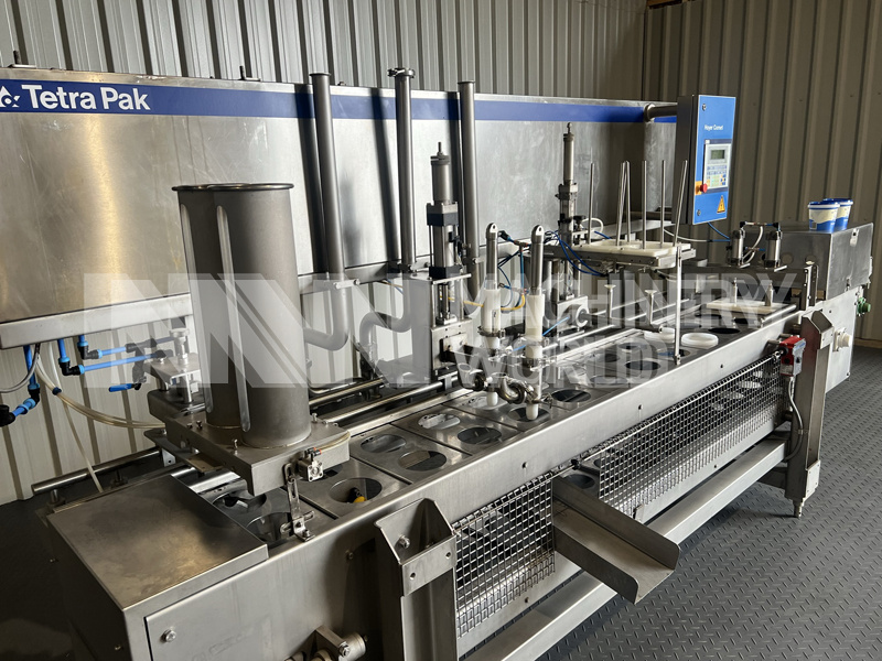 Tetra Pak Hoyer Comet C210 Ice Cream Linear Filling Machine (2 Lane) - Image 3