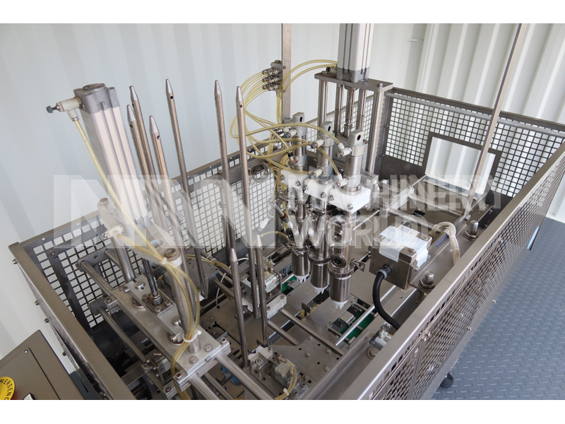 Tetra Pak (MCM) RL Ice Cream Filling Machine - 0.5 to 3L - Image 3