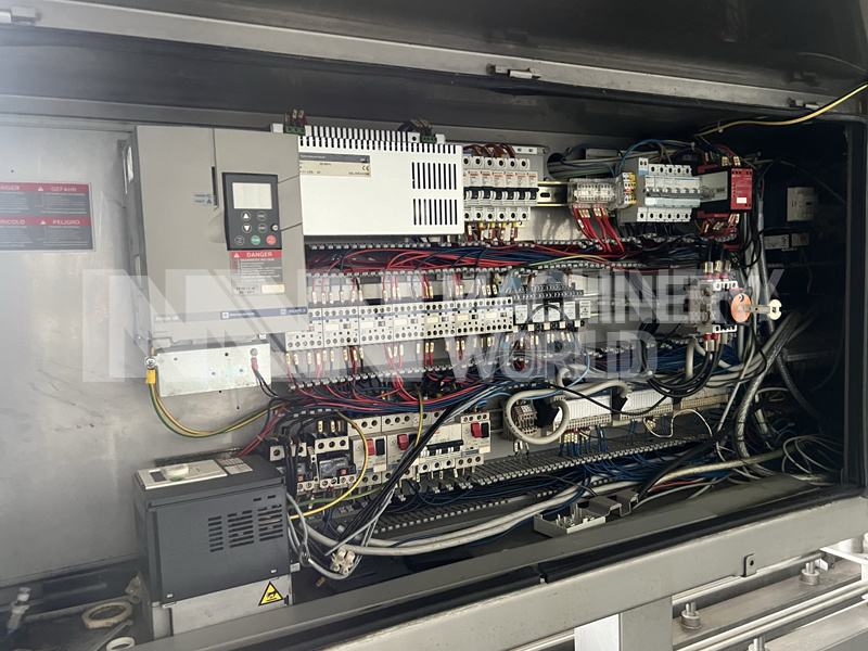 Tetra Pak Hoyer Comet C210 Ice Cream Linear Filling Machine (2 Lane) - Image 11