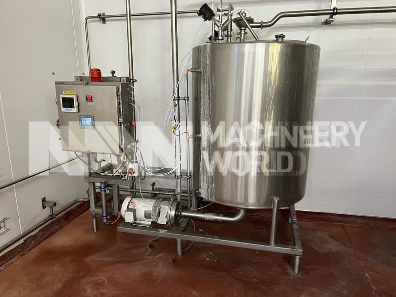 Dawson 30-10 PET Plastic Bottle Filling Line with Unscrambler, Rinser, Sleever & Shrink Wrapper - Image 14