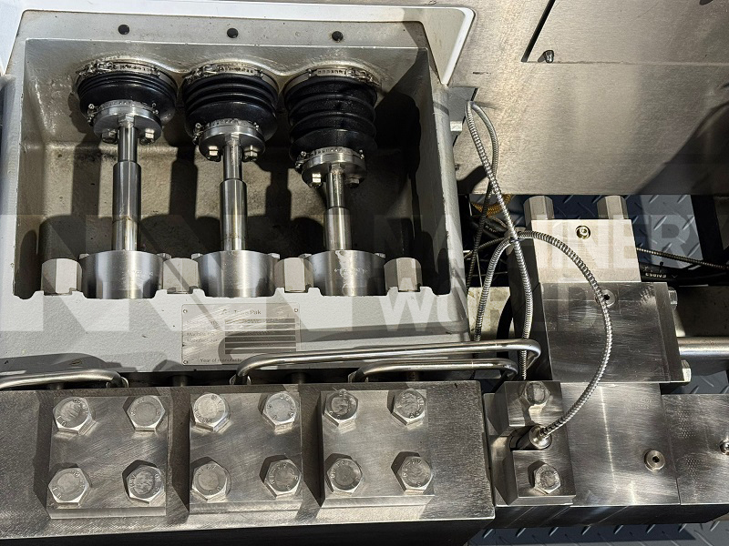 1,200 to 2,400 LPH Tetra Pak Tetra Alex TA200 (350 Bar) High Pressure Homogeniser (Year 2010) - Image 4
