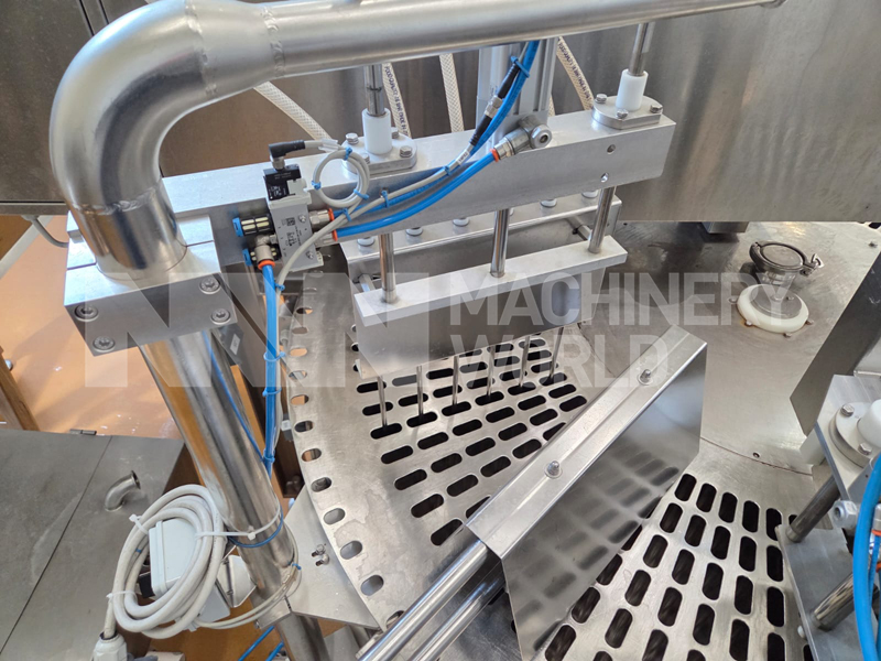 Laief GSL 3 Model Rotary 6 Wide Ice Lolly Popsicle Moulding Machine - 6,000 pcs/hour (Year 2019) - Image 5