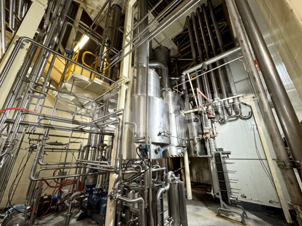 18,200kg per hour (18,744 LPH) Wiegand 4-Effect TVR Evaporator Concentrator Plant with Finisher