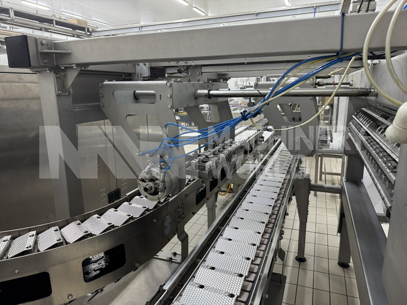 Vojta Arctic CX 800/8 Extrusion Line; Magnum, Mini-Magnum, Funny Face, Sandwich - 15.000 pcs/h (Year 2016) - Image 5