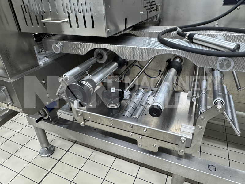 Vojta Arctic CX 800/8 Extrusion Line; Magnum, Mini-Magnum, Funny Face, Sandwich - 15.000 pcs/h (Year 2016) - Image 14