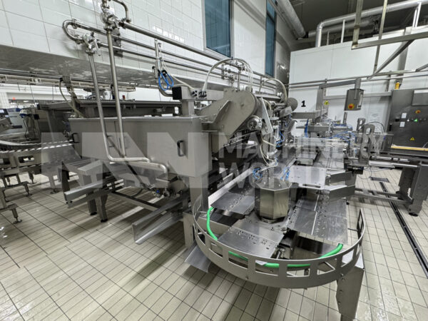 Vojta Arctic CX 800/8 Extrusion Line; Magnum, Mini-Magnum, Funny Face, Sandwich - 15.000 pcs/h (Year 2016)