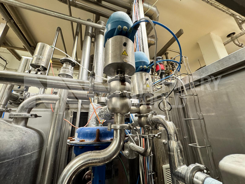 200ml to 1,000ml Galdi G270UCS ESL Filling Line with CIP Station & Outfeed Conveyors (Year 2015) - Image 15