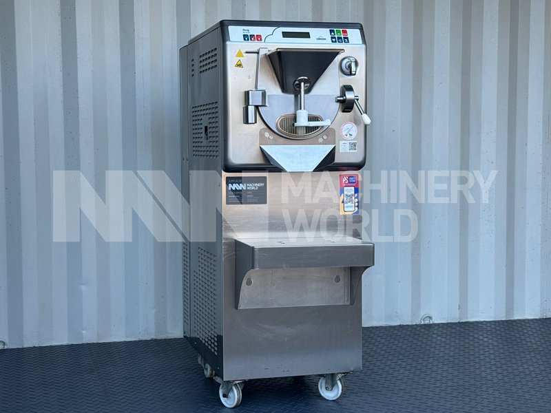 Carpigiani Ready 30 45 DF Ice Cream Batch Freezer (Year 2018) - Air Cooled - Image 3