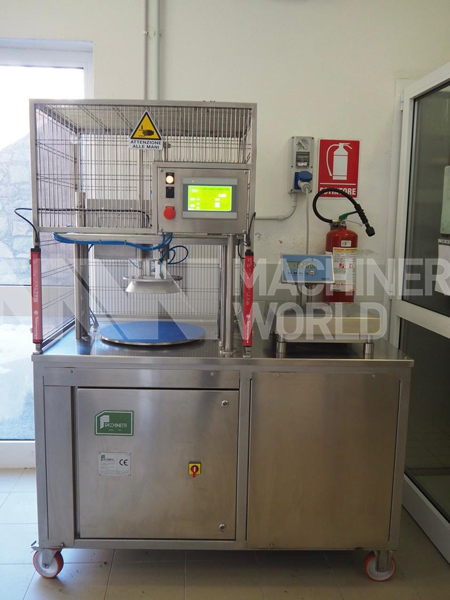 Used Facchinetti LPR01 Round Cheese Portion Cutting Machine (Year 2016) - Image 2