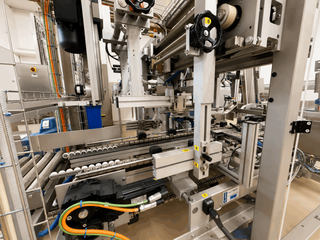 Bedo VA6115 End-of-Line Case Packing System for 250g Butter Portions (Year 2012) - Image 6